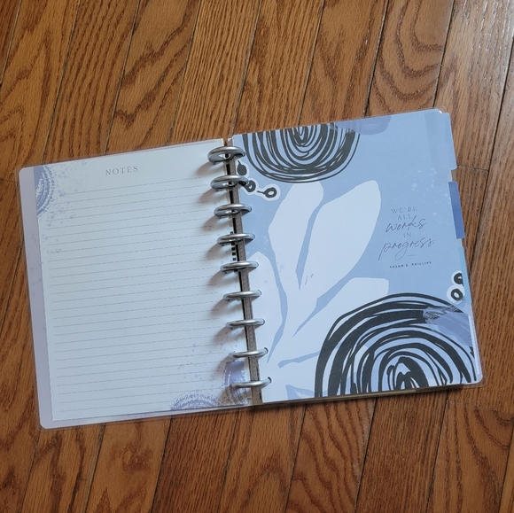 New Undated Funky Abstracts Happy Planner Classic Daily Layout 4 Months 2023 - Picture 4 of 16